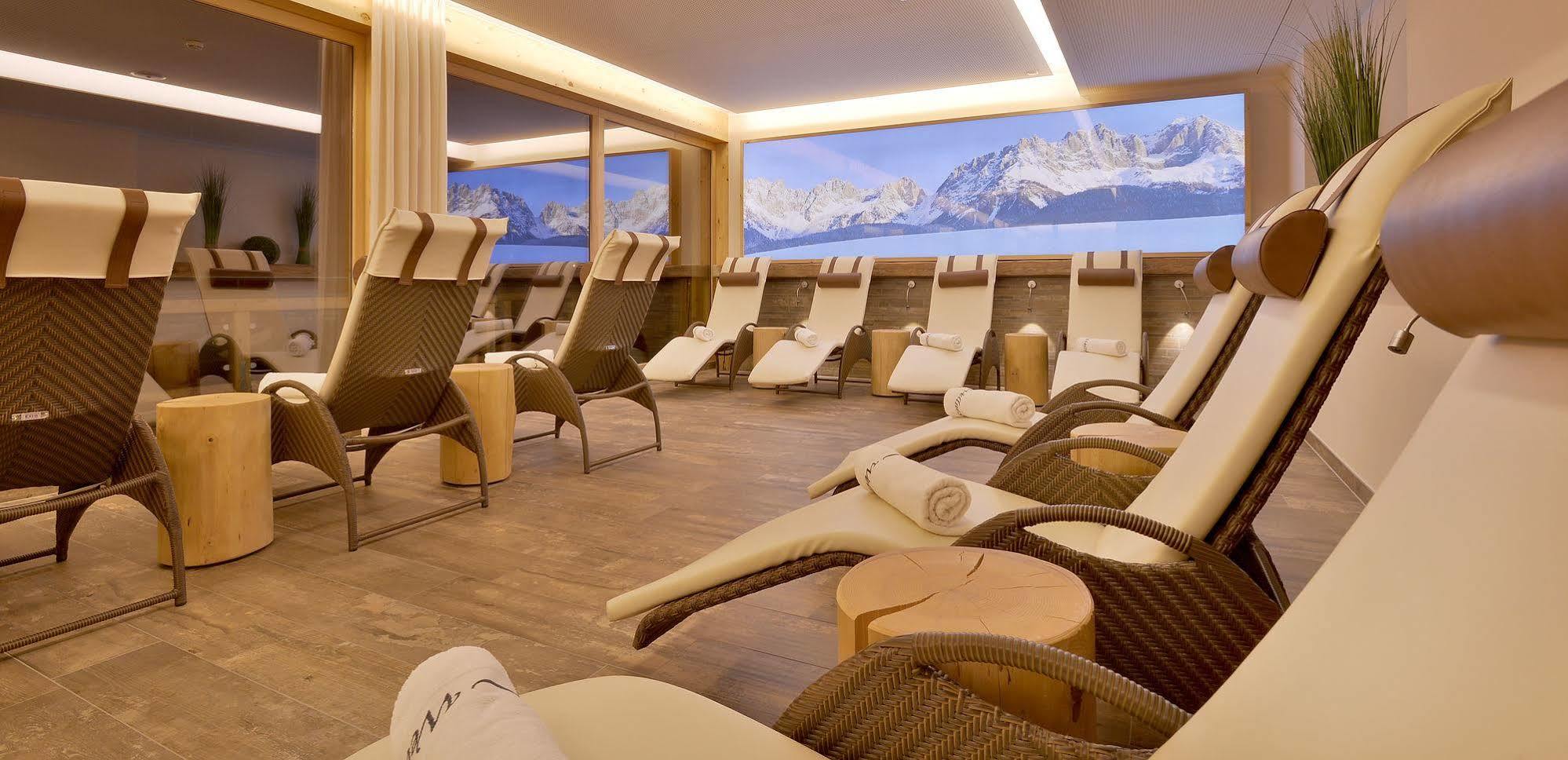 Familienhotel Christoph Ellmau Exteriör bild